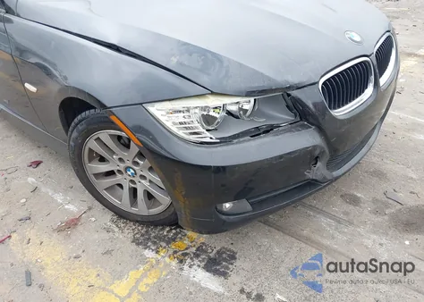 2011 BMW 328I z USA, uszkodzony, nr VIN WBAPH7G58BNM56378